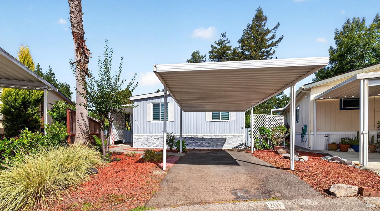 201 Mexican Flag Way Sonoma CA 95476