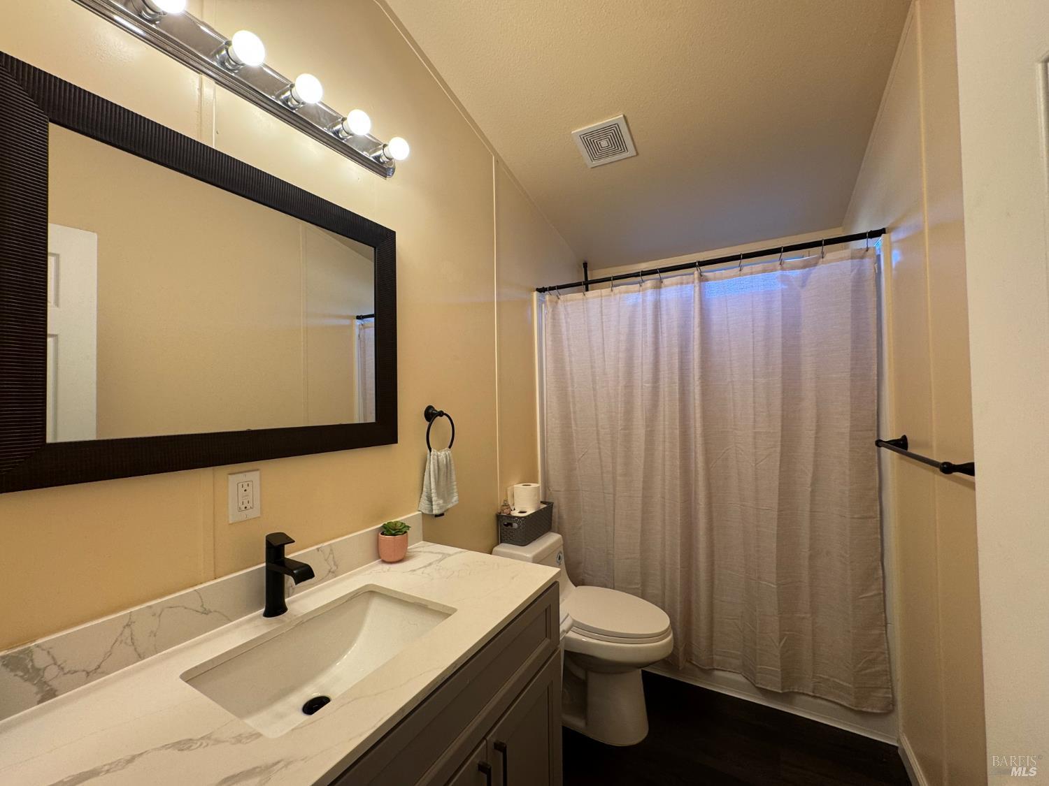 3 Wayside Drive Santa Rosa CA 95407