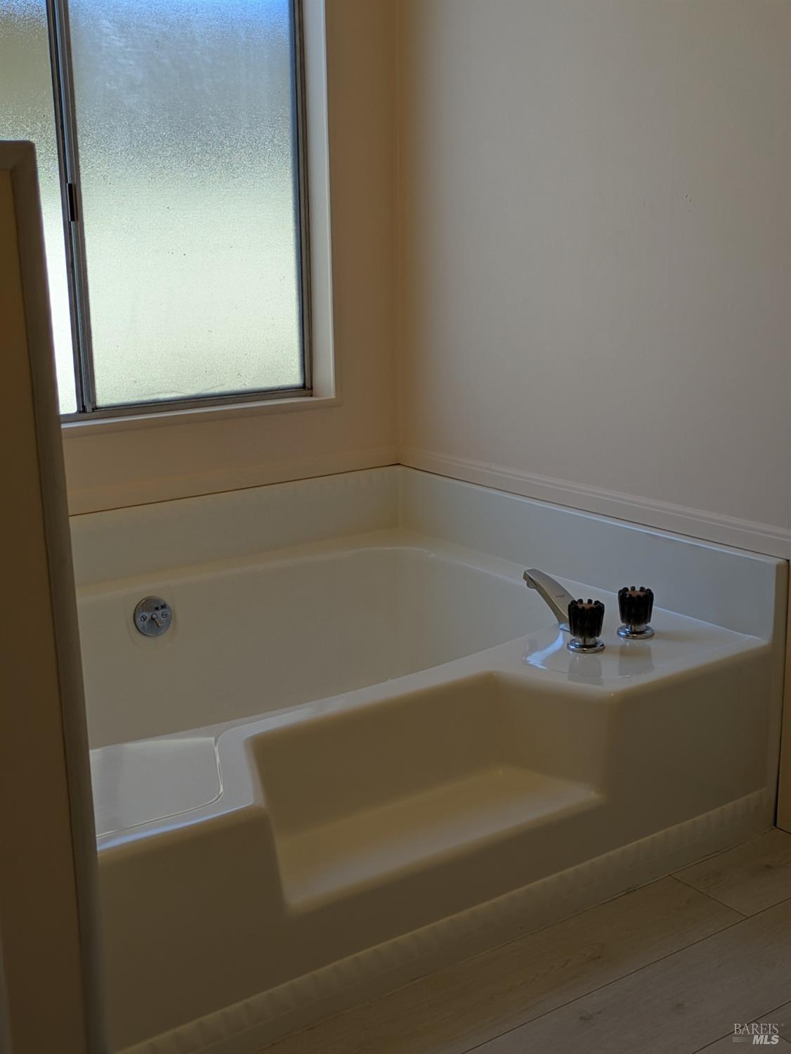 61 Somerset Drive Santa Rosa CA 95401