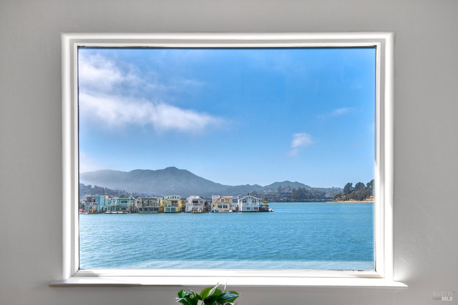 41 E Pier Sausalito CA 94965