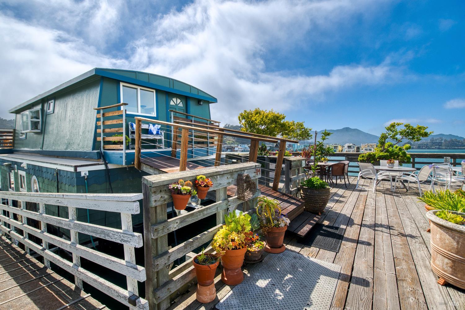 41 E Pier Sausalito CA 94965