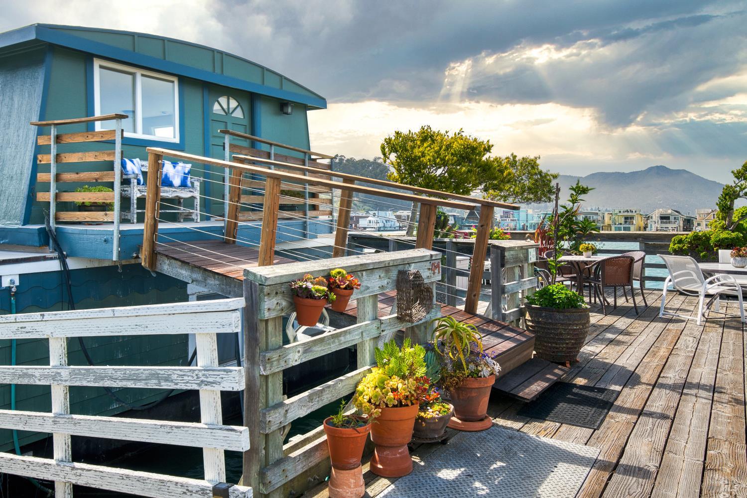 41 E Pier Sausalito CA 94965