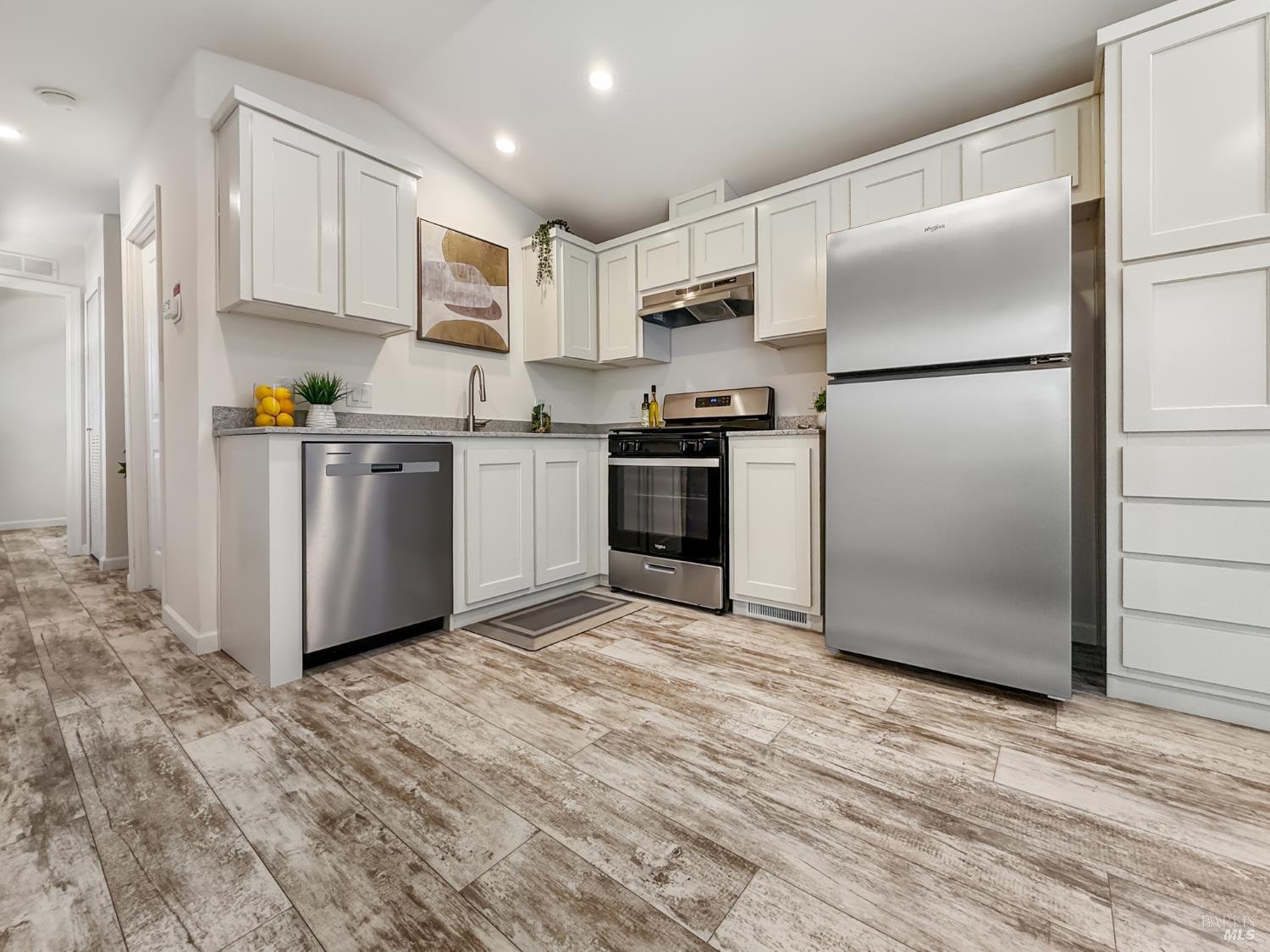 101 Colgan Avenue Santa Rosa CA 95404