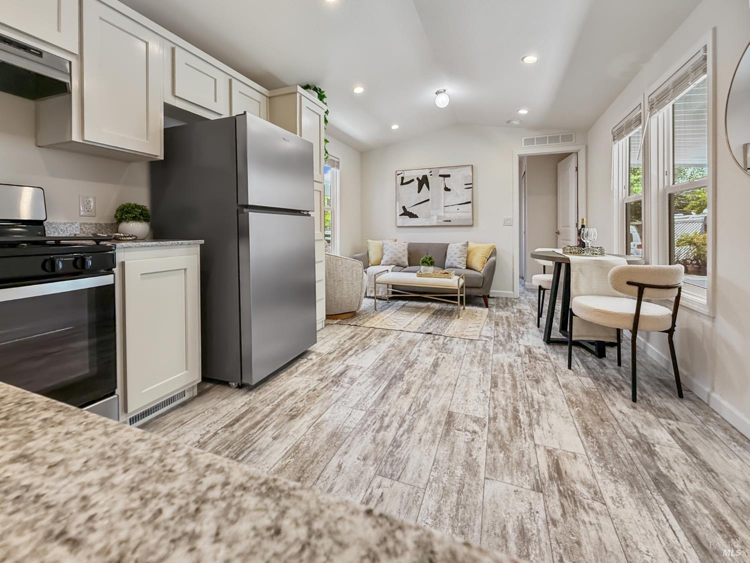 101 Colgan Avenue Santa Rosa CA 95404