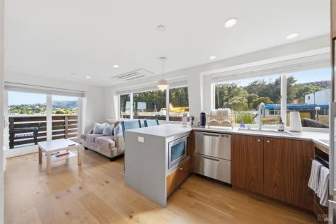 11 Commodore Marina Mill Valley CA 94941