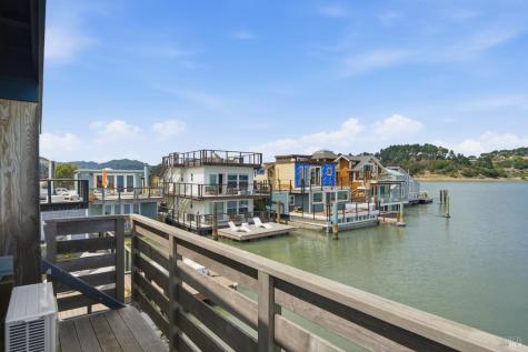 11 Commodore Marina Mill Valley CA 94941