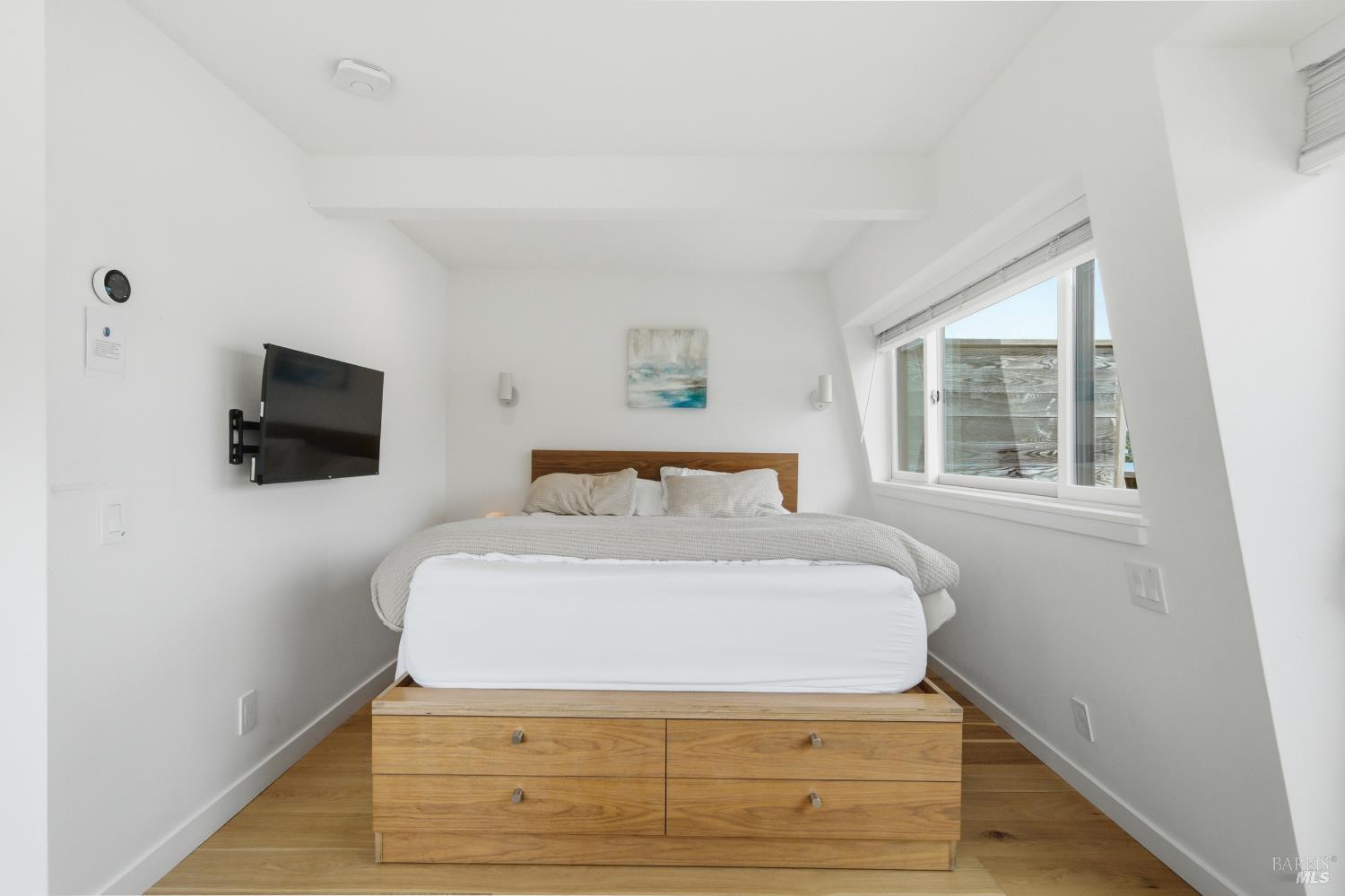 11 Commodore Marina Mill Valley CA 94941