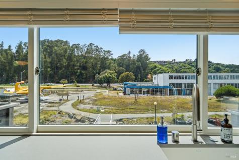 11 Commodore Marina Mill Valley CA 94941