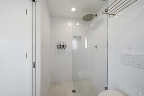 11 Commodore Marina Mill Valley CA 94941