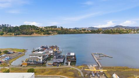 11 Commodore Marina Mill Valley CA 94941