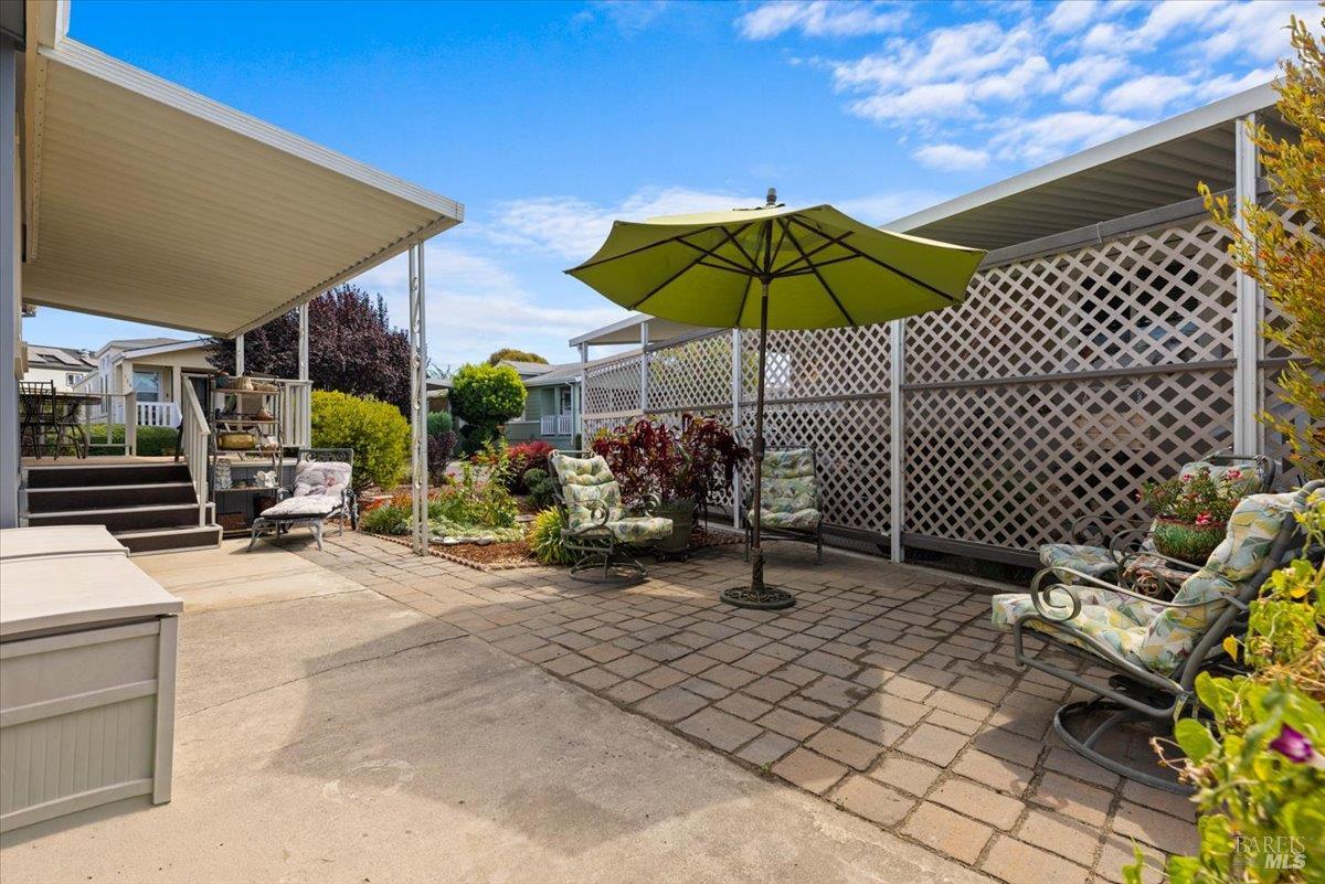 117 Oakwood Drive Petaluma CA 94954