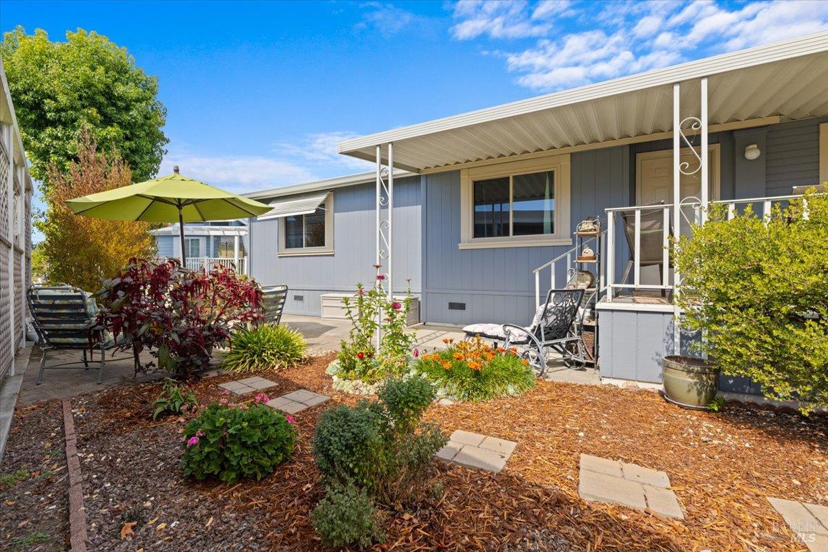 117 Oakwood Drive Petaluma CA 94954
