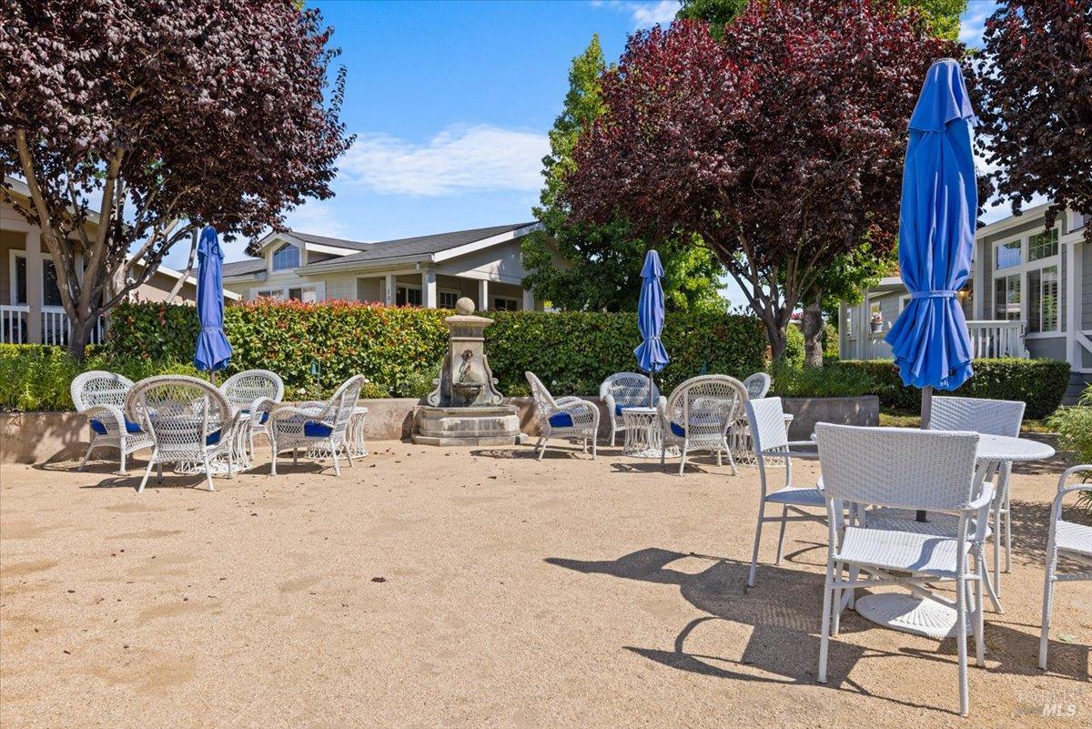 117 Oakwood Drive Petaluma CA 94954