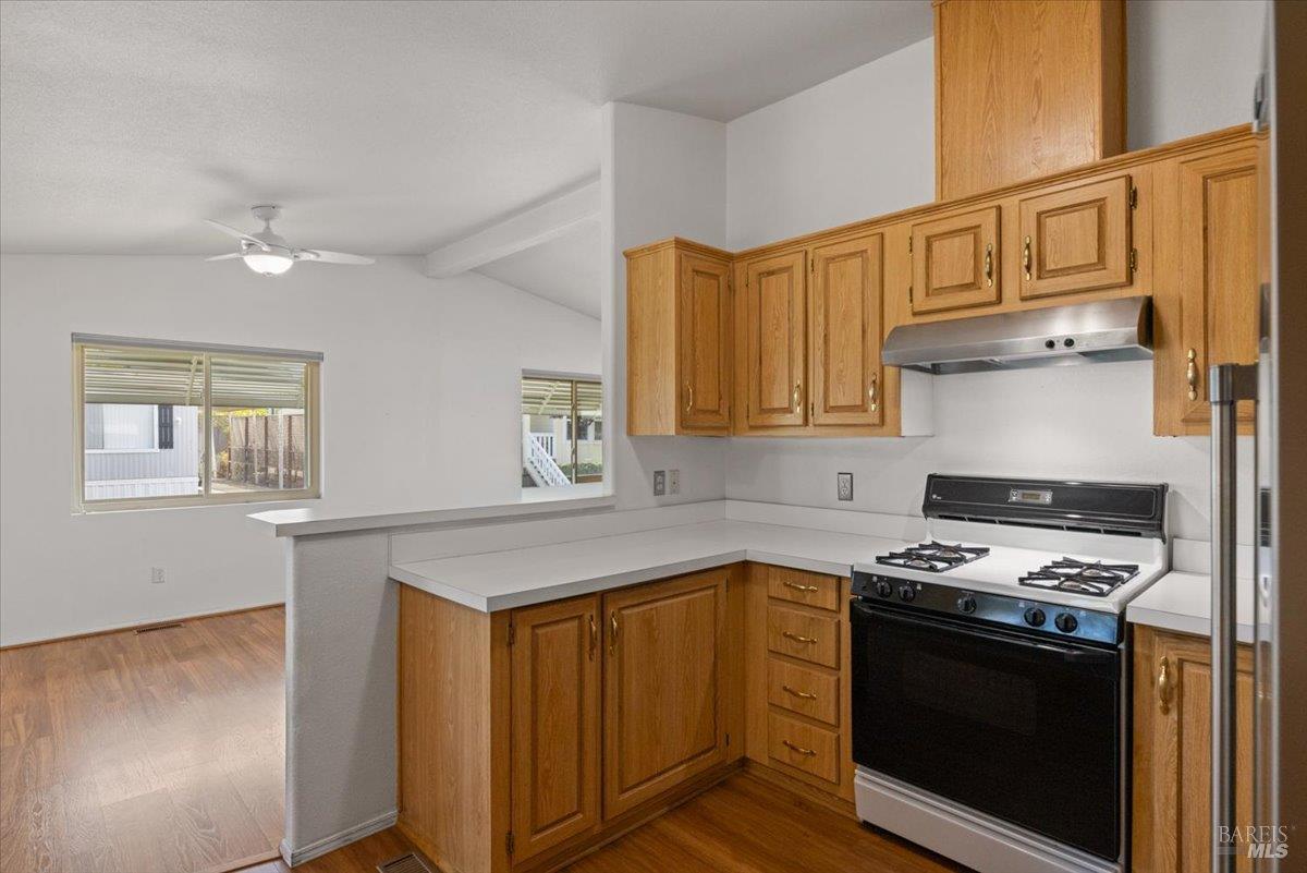 117 Oakwood Drive Petaluma CA 94954
