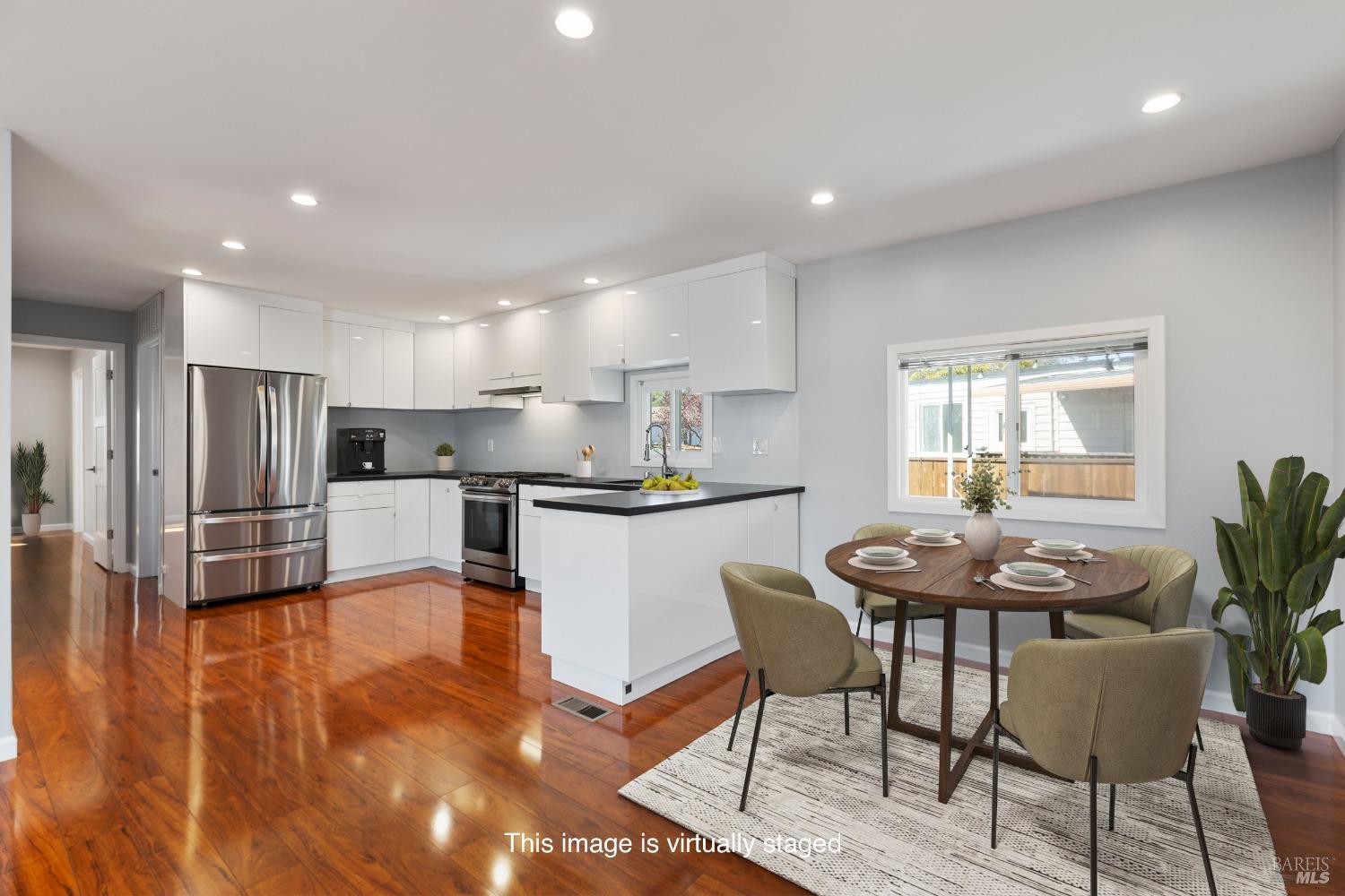 363 Glacier Way San Rafael CA 94903