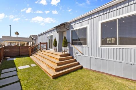 363 Glacier Way San Rafael CA 94903