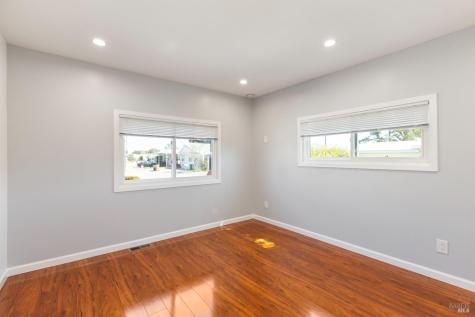 363 Glacier Way San Rafael CA 94903