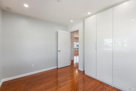 363 Glacier Way San Rafael CA 94903