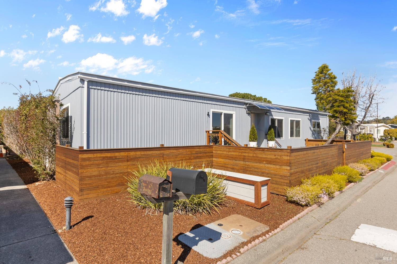 363 Glacier Way San Rafael CA 94903