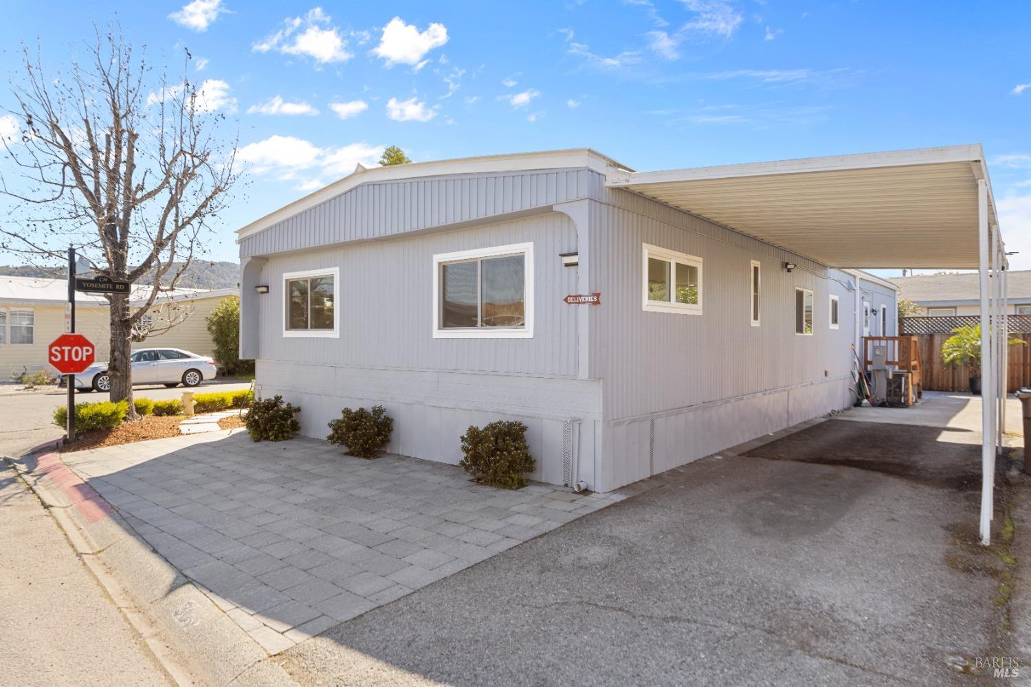 363 Glacier Way San Rafael CA 94903