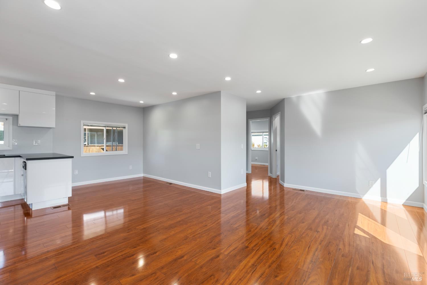 363 Glacier Way San Rafael CA 94903