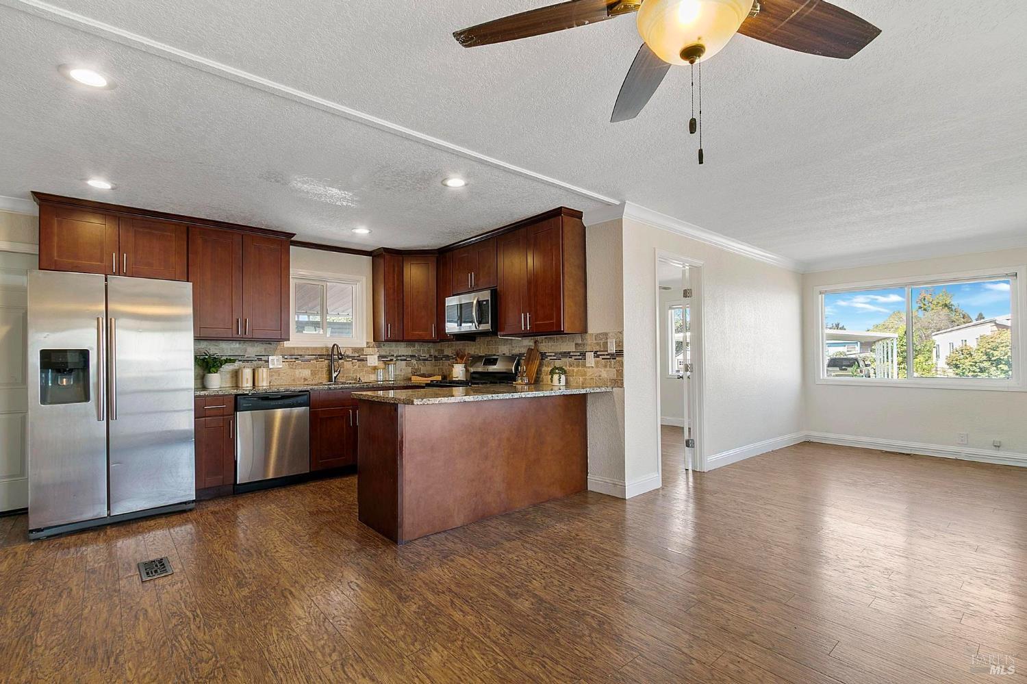115 Robin Street Napa CA 94558