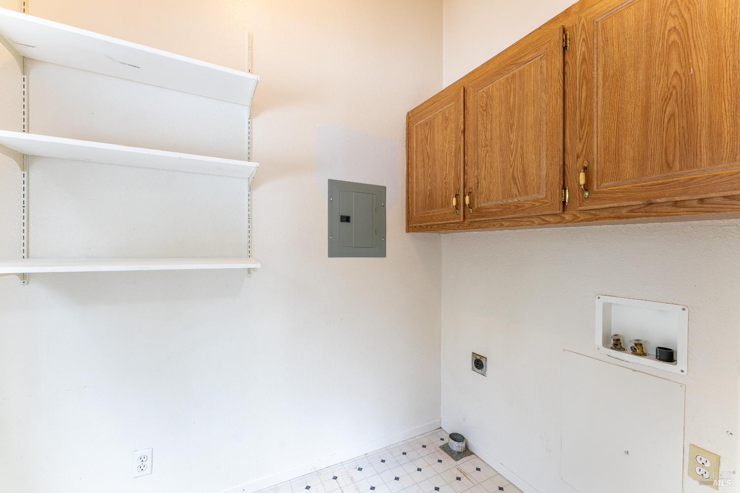 5751 Ridgewood Road Willits CA 95490