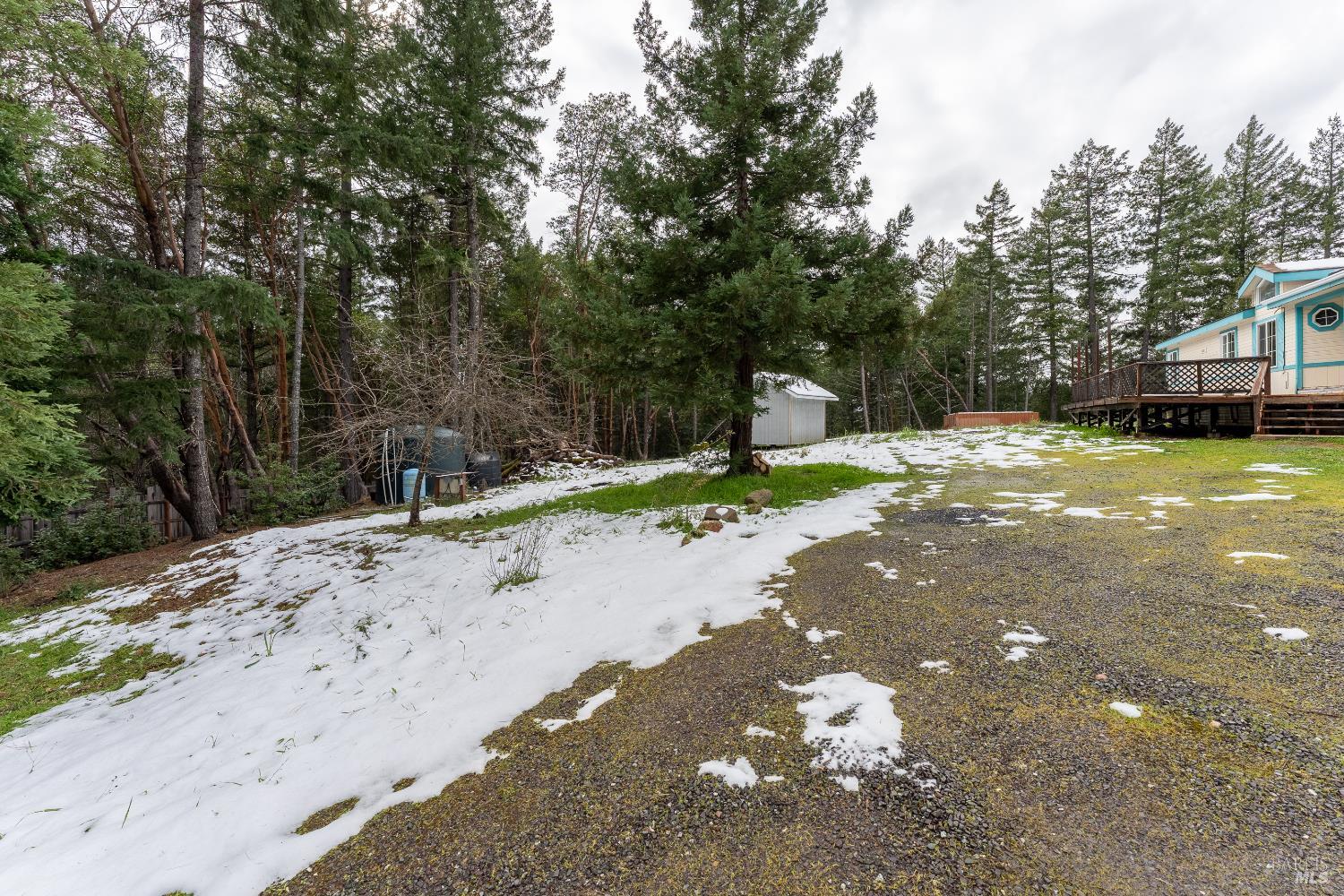 5751 Ridgewood Road Willits CA 95490