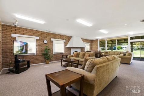 270 Manuella Lane Sonoma CA 95476