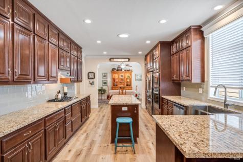 1945 Piner Road Santa Rosa CA 95403