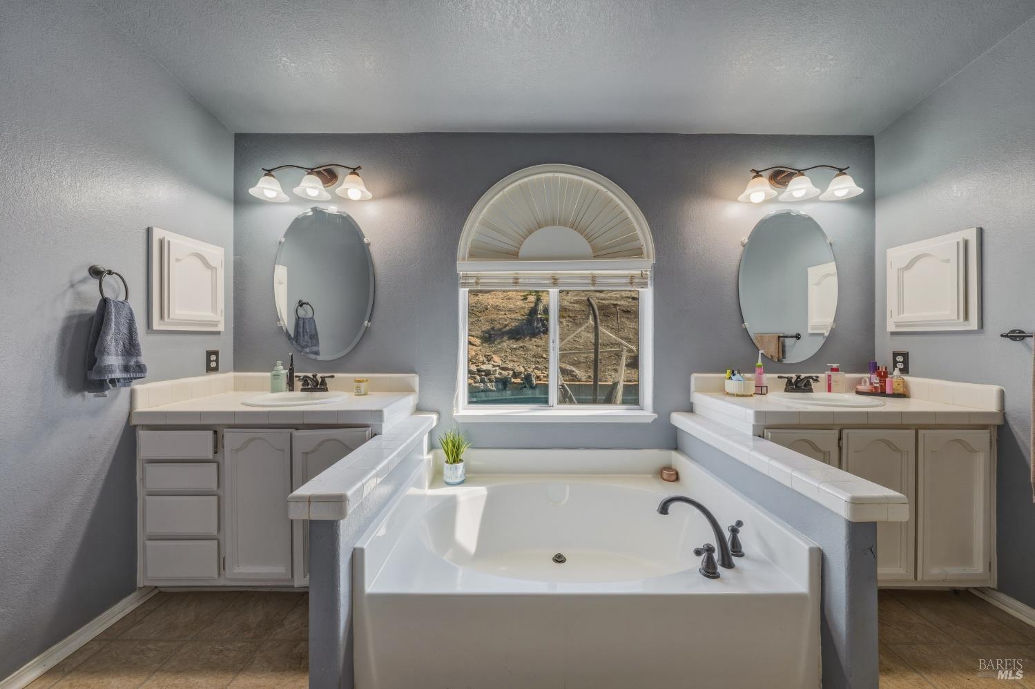 20766 Yankee Valley Road Hidden Valley Lake CA 95467