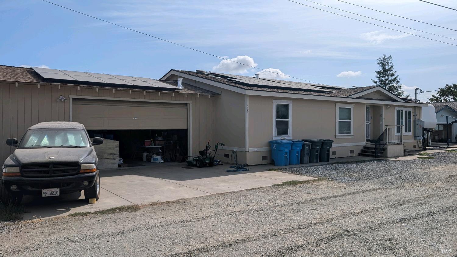 105 Church Lane Cloverdale CA 95425