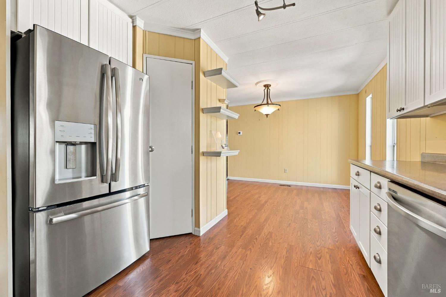 1037 Maple Drive Windsor CA 95492