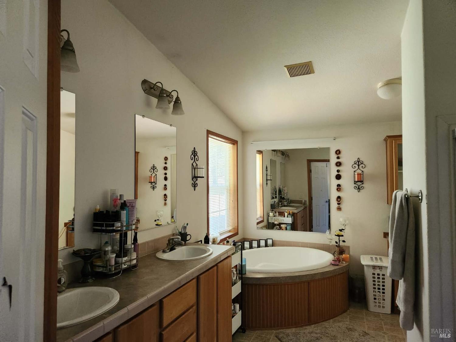 19401 Walker Road Willits CA 95490