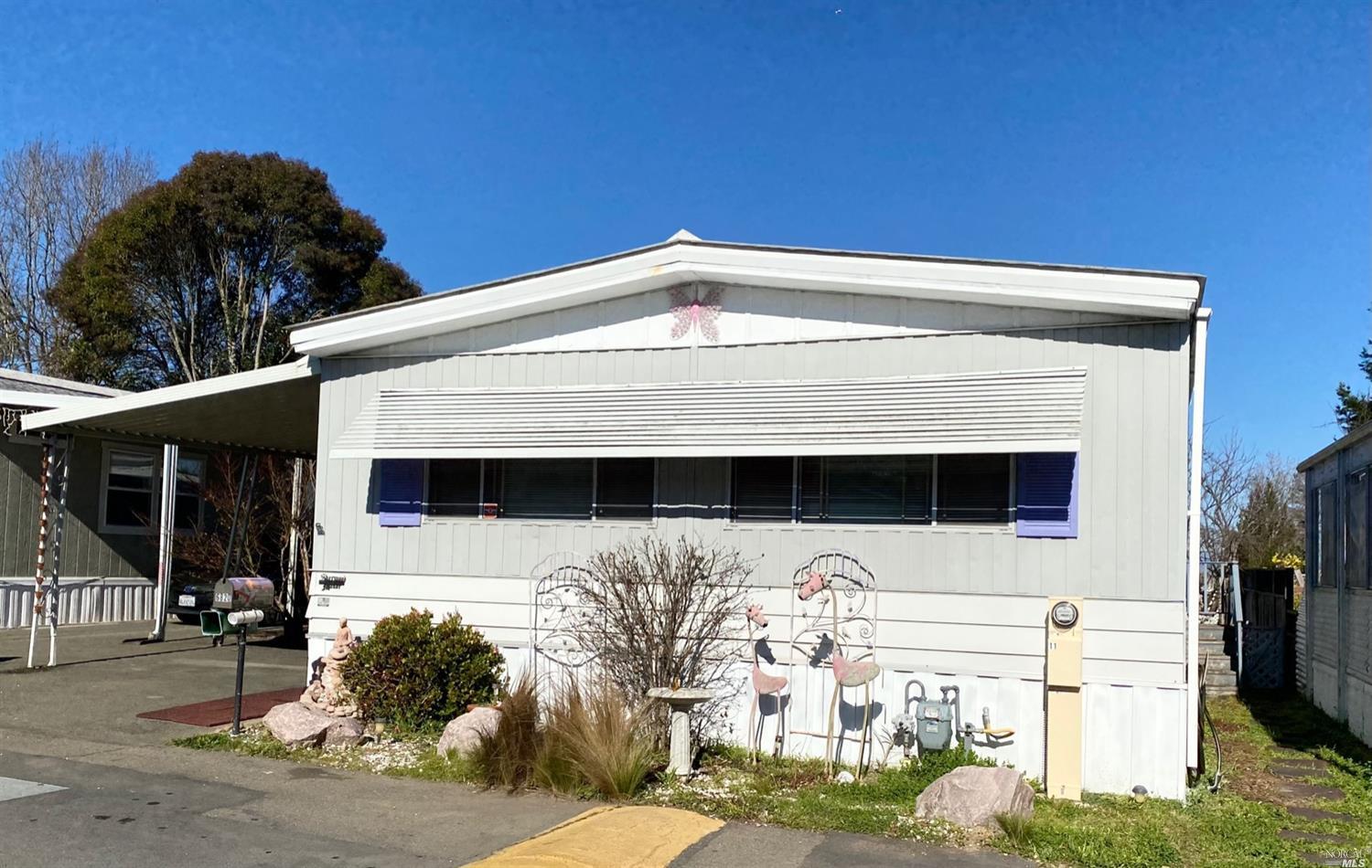 6820 Evergreen Avenue Sebastopol CA 95472