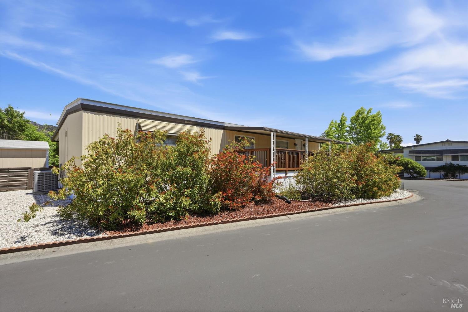 34 Magnolia Drive Calistoga CA 94515
