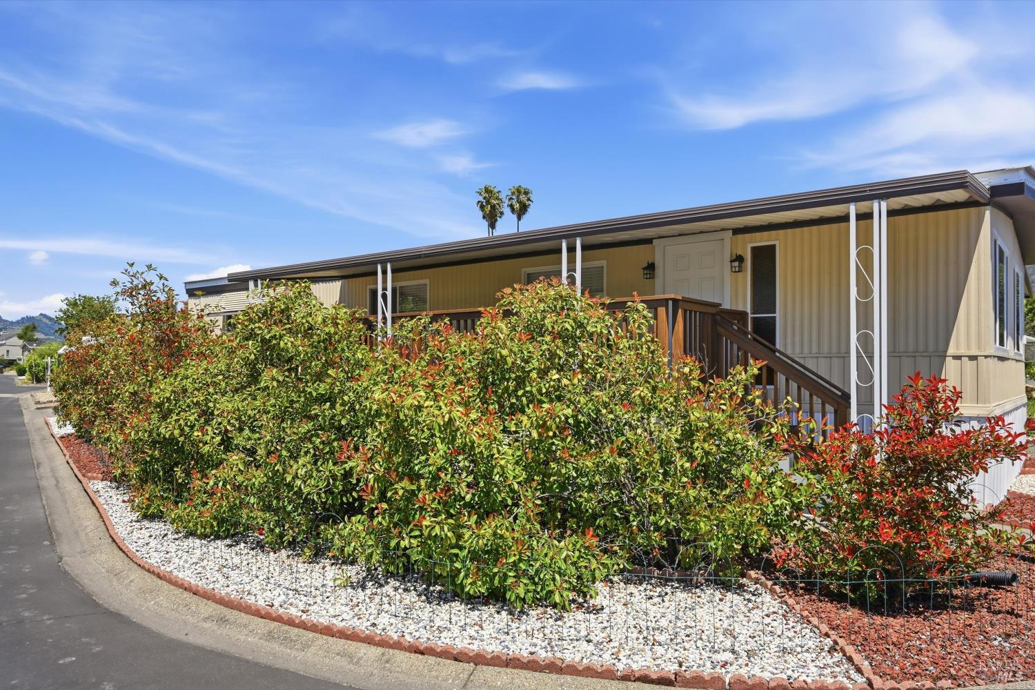 34 Magnolia Drive Calistoga CA 94515