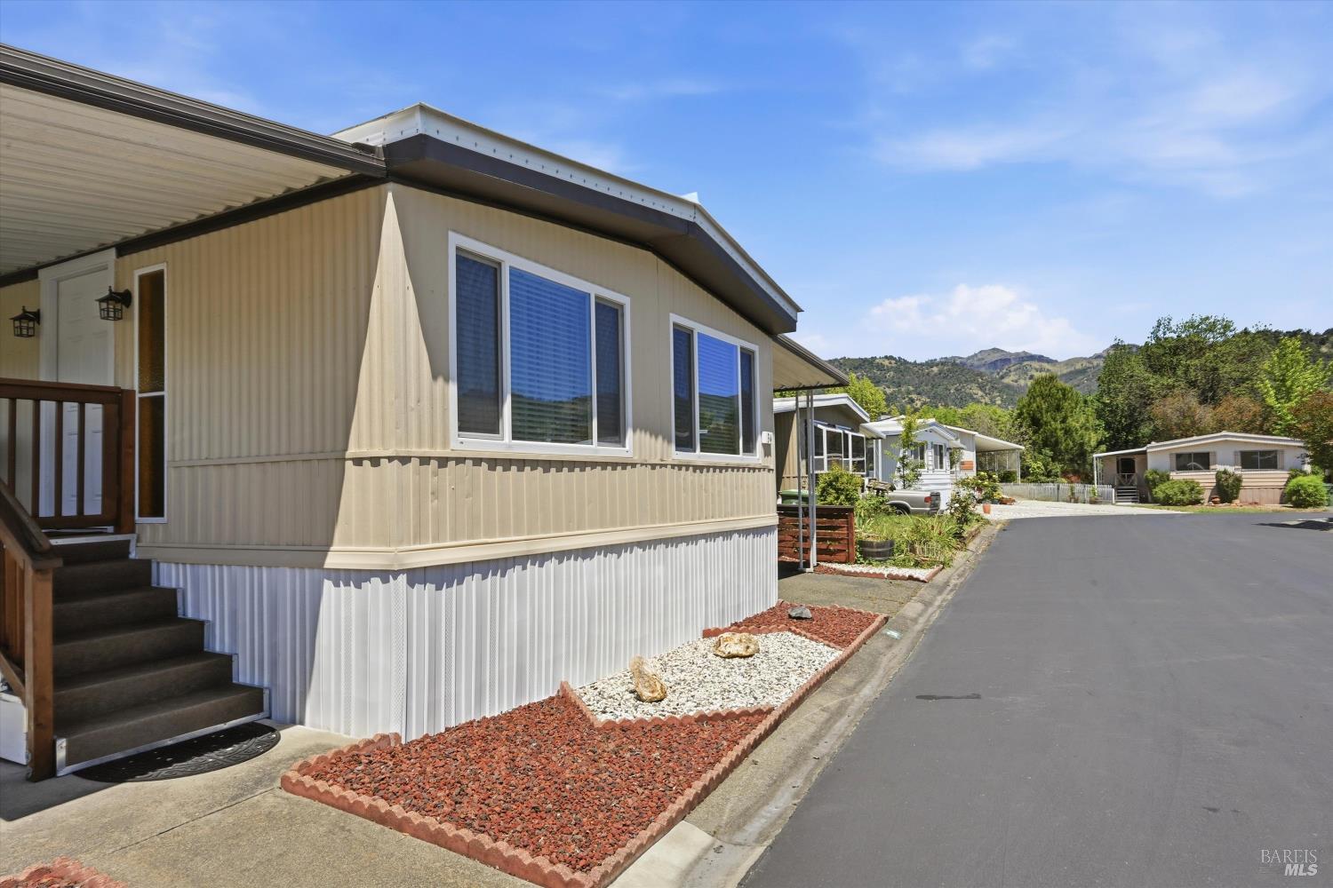 34 Magnolia Drive Calistoga CA 94515