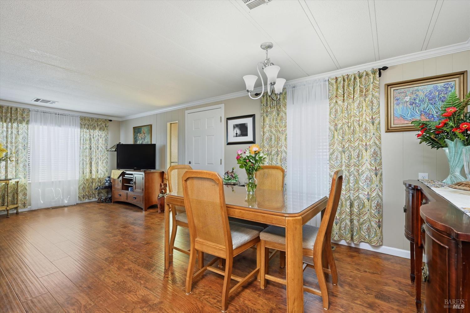 34 Magnolia Drive Calistoga CA 94515