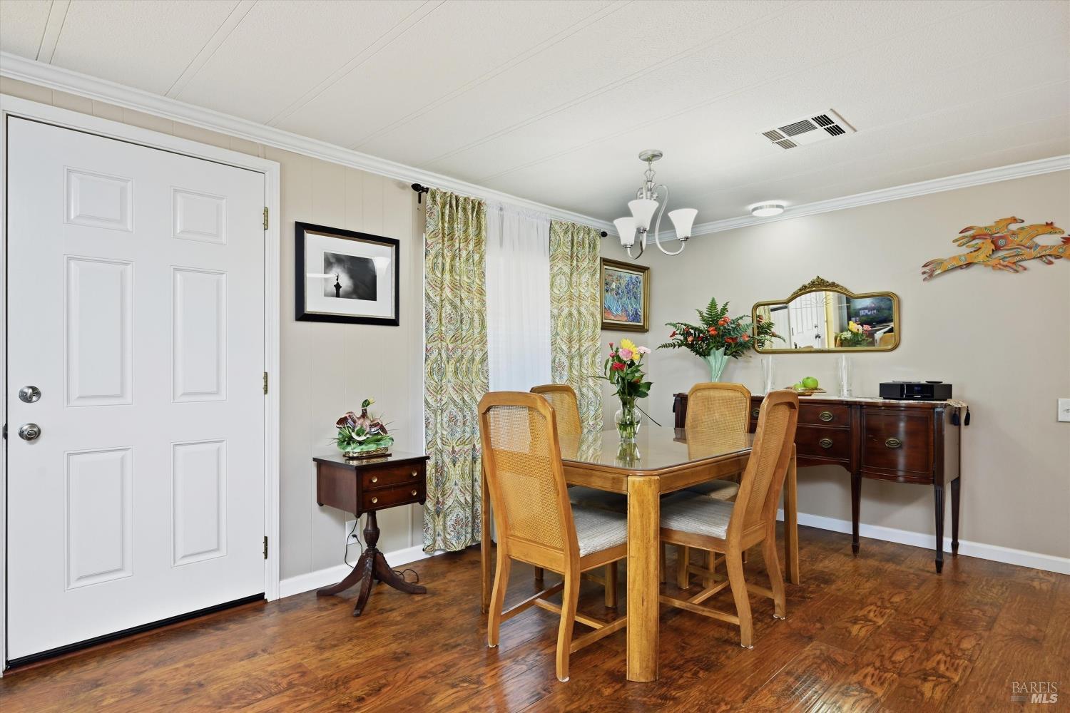 34 Magnolia Drive Calistoga CA 94515