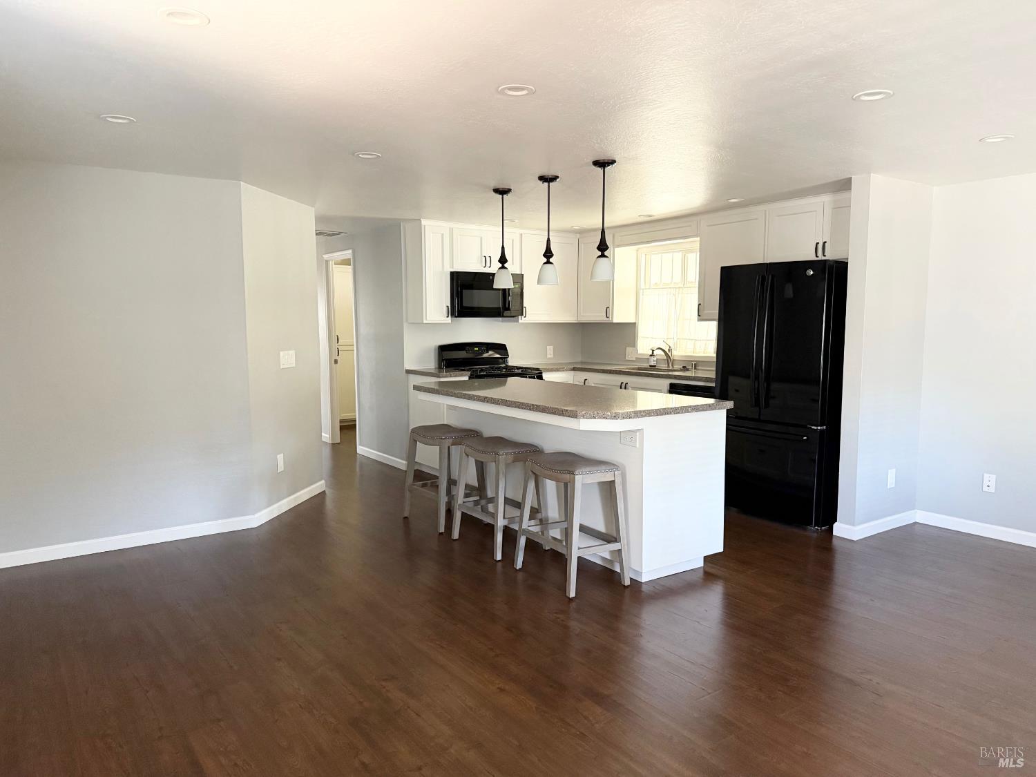 67 Leisure Park Circle Santa Rosa CA 95401