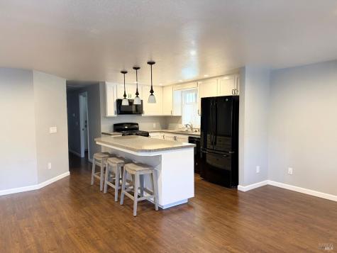 67 Leisure Park Circle Santa Rosa CA 95401