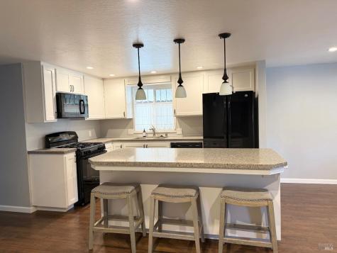 67 Leisure Park Circle Santa Rosa CA 95401