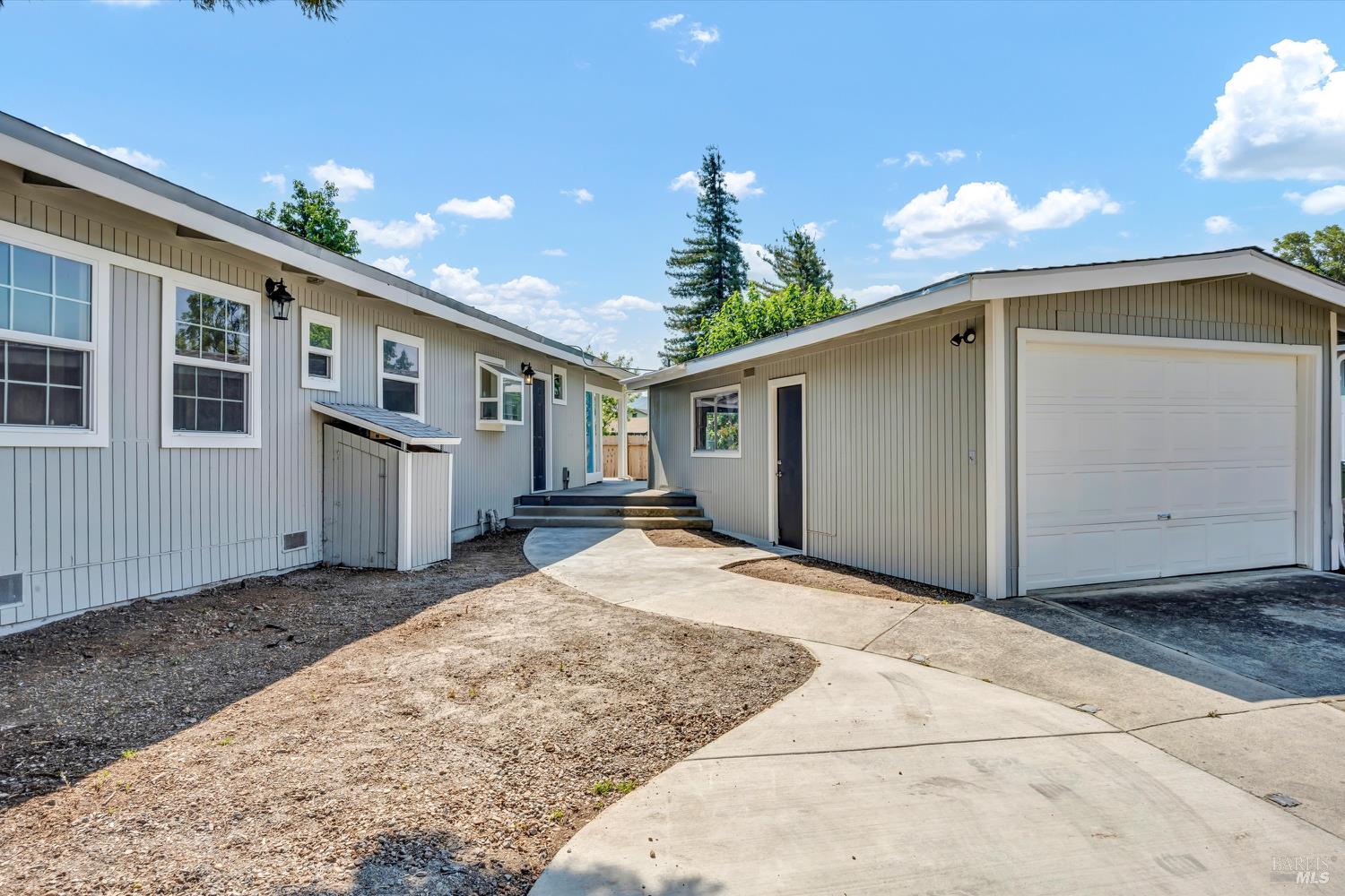 12773 Island Circle Clearlake Oaks CA 95423