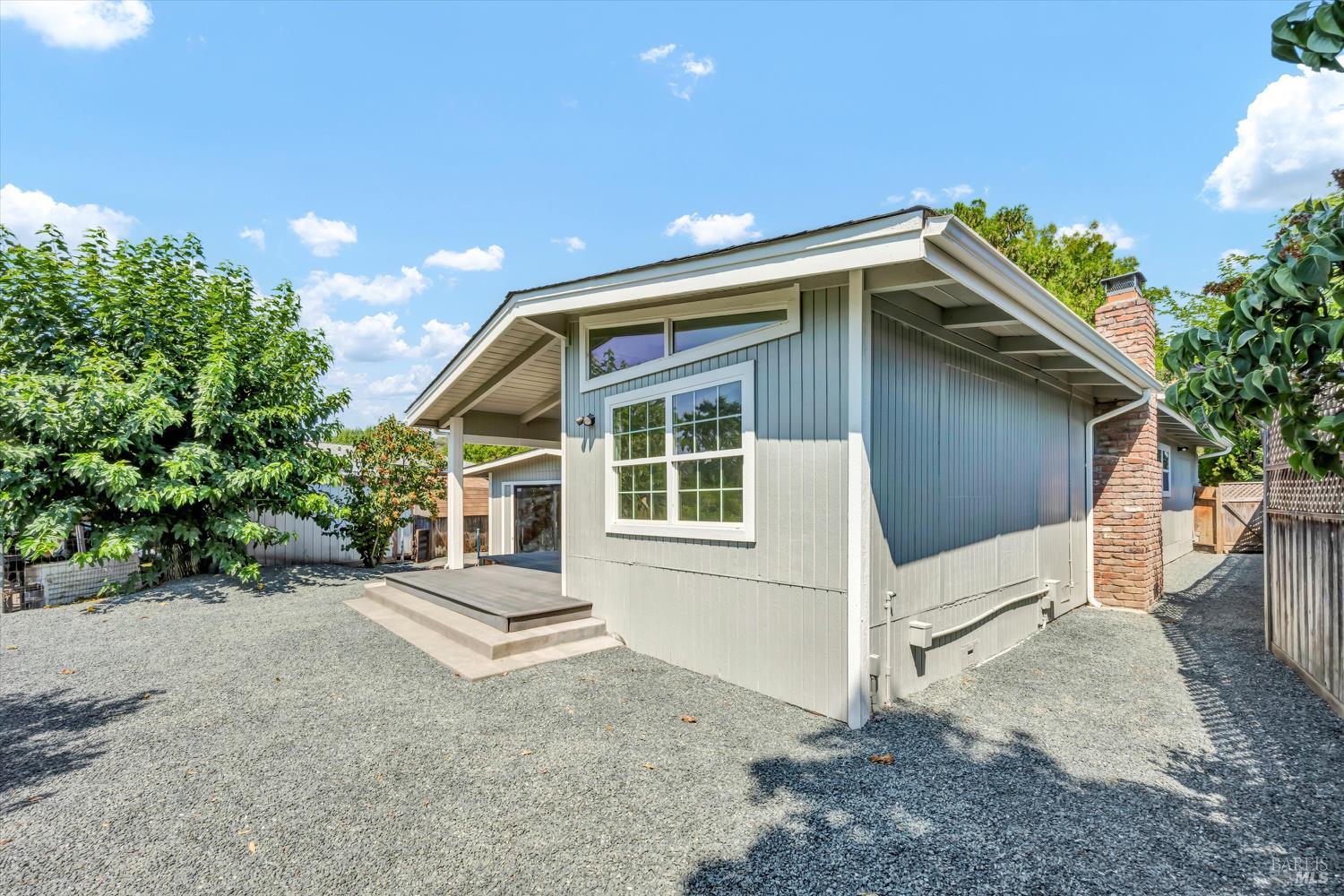 12773 Island Circle Clearlake Oaks CA 95423
