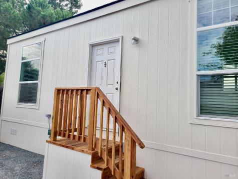 890 Rockwell Road Cloverdale CA 95425