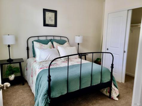 890 Rockwell Road Cloverdale CA 95425