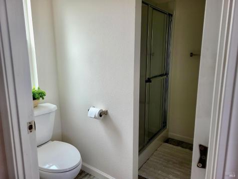 890 Rockwell Road Cloverdale CA 95425