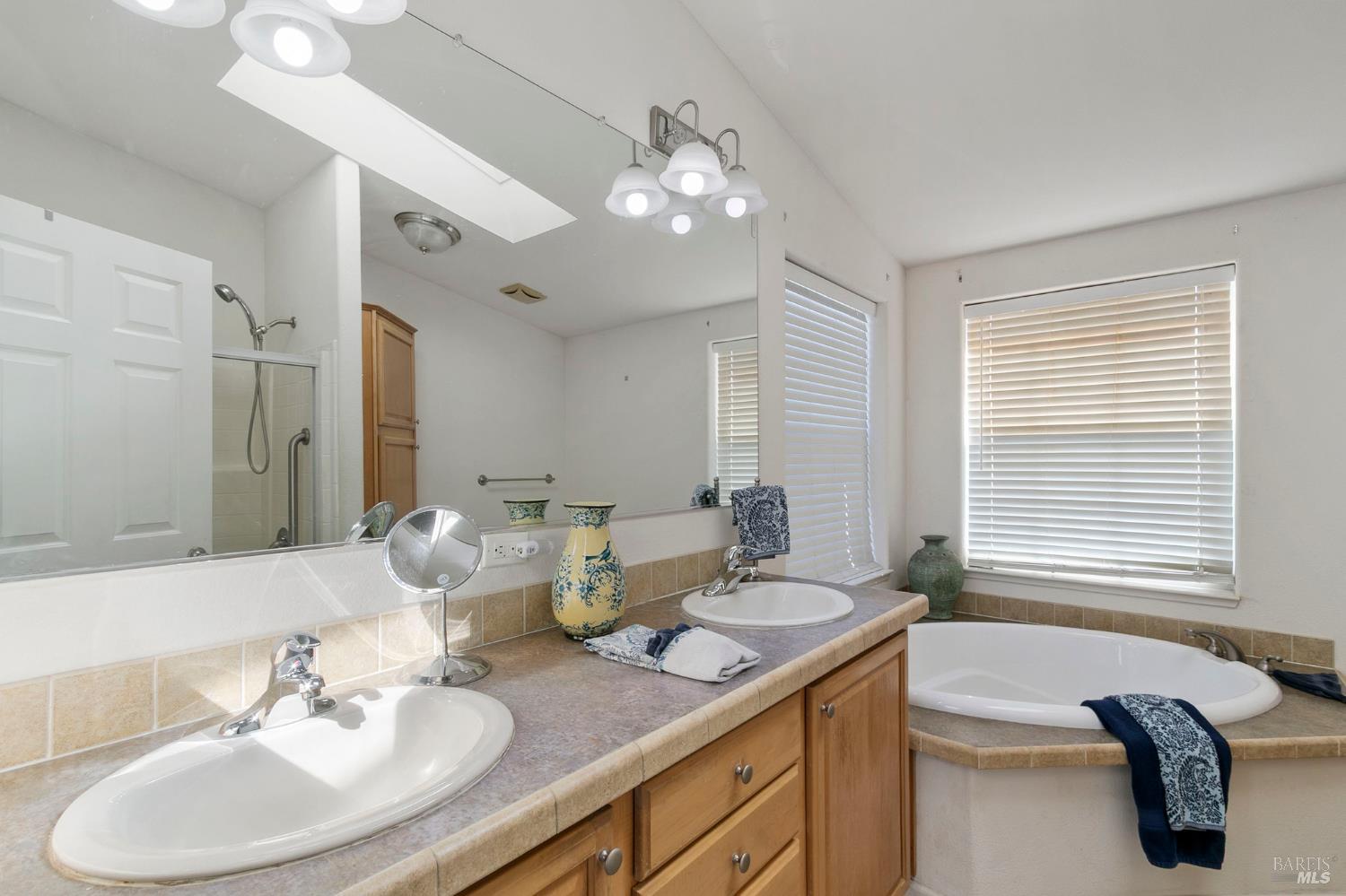 100 Lemon Tree Circle Vacaville CA 95687