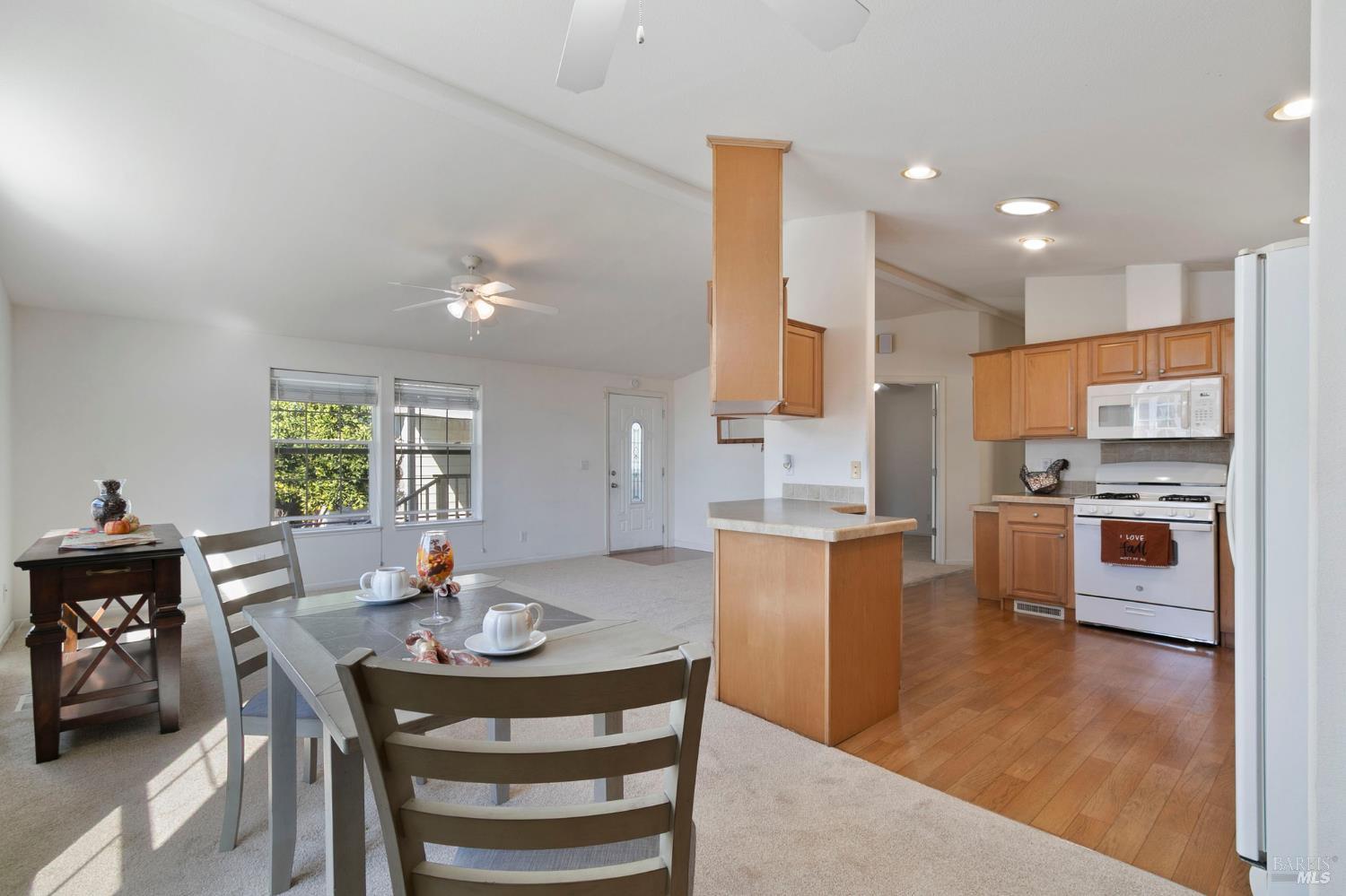 100 Lemon Tree Circle Vacaville CA 95687